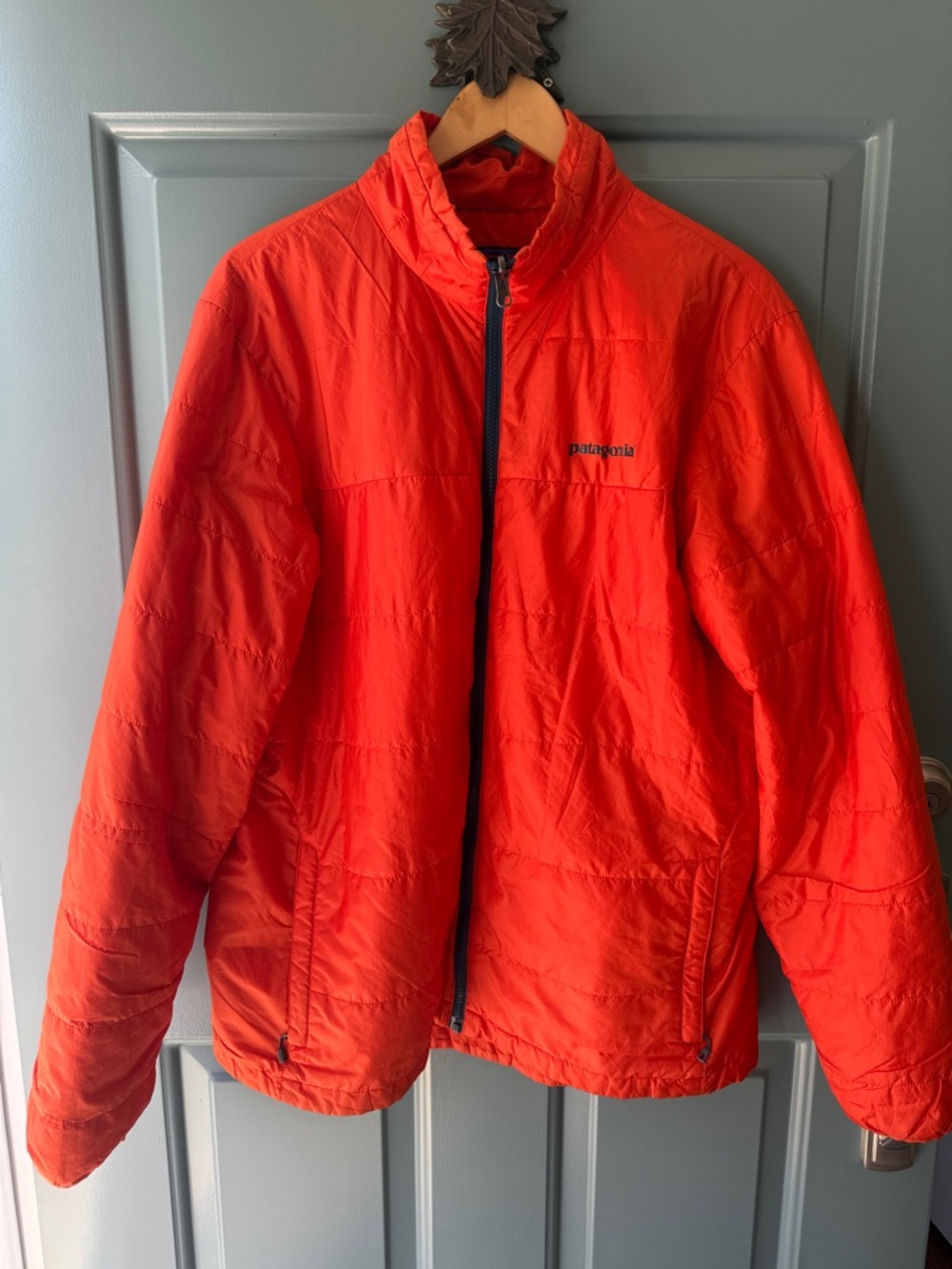 Men’s large Patagonia Orange Packable Insulated Jacket
